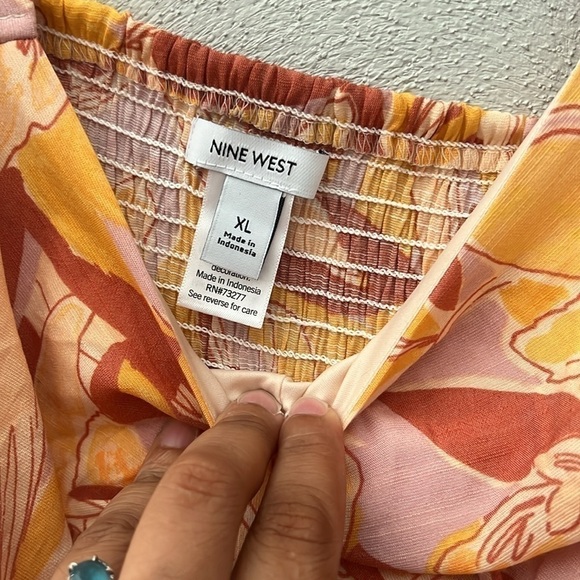 Nine West Crop Top Blouse NWT - Picture 5 of 6